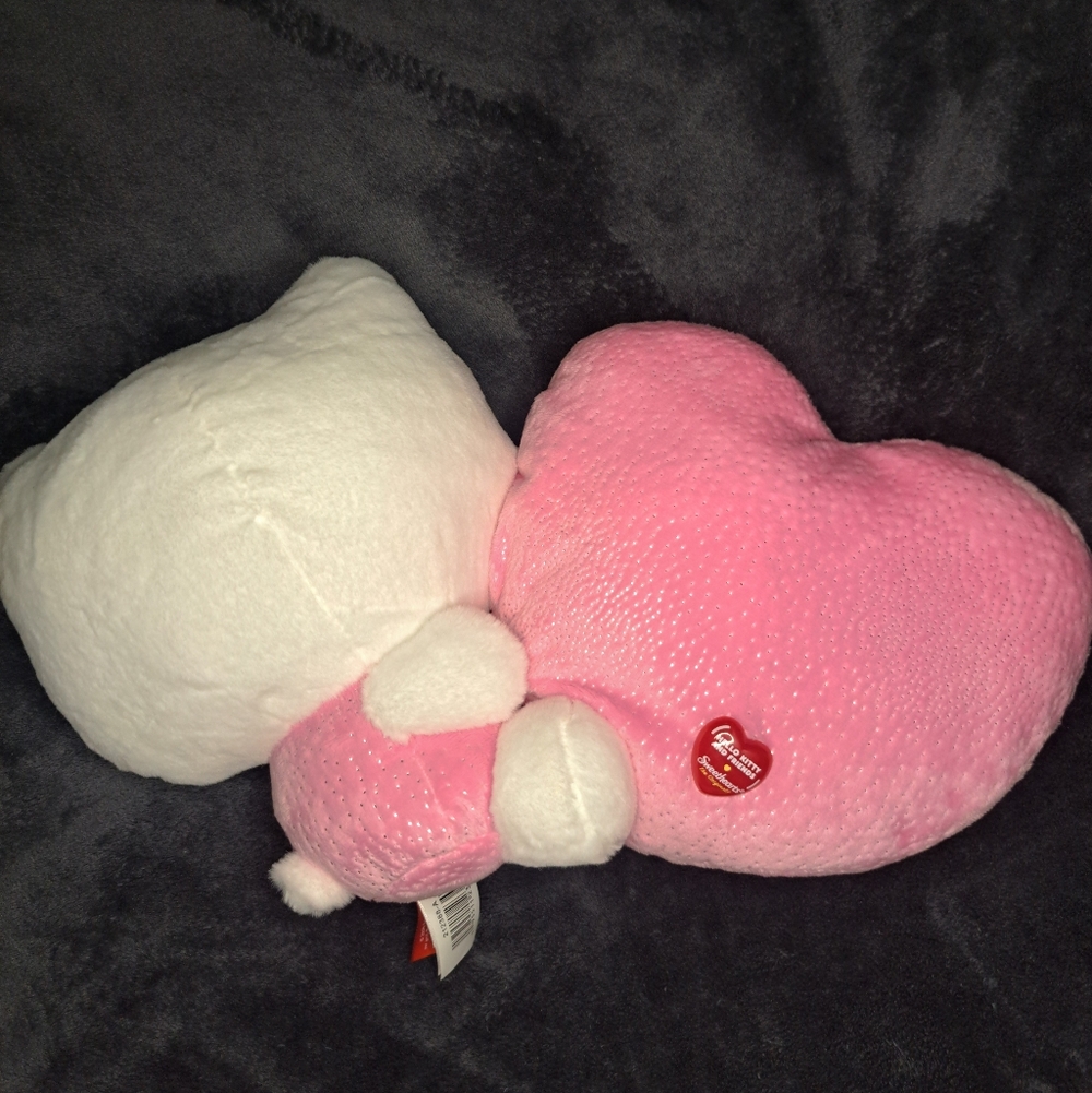 Hello Kitty x Sweethearts New 2026 Valentines Day Release Plushes Bundle. NWT - Picture 3 of 6